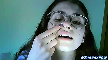 LIVE FETISH PLAY SNOTS & NOSE