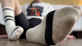 After a Long Day – Removing My Dirty Sweaty Socks, Smelly Foot Reveal, Close-Up Soles & Relief