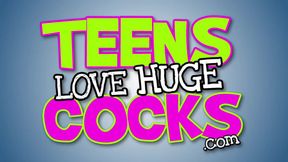 Teens Love Huge Cocks - Payton and Sophia Were Good Friends That Both Happened to Love Huge Cocks