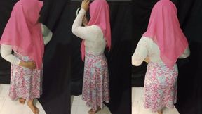 Muslim Wives Always Compete With Each Other &mdash;  Trying to Prove Themselves as Better Lovers