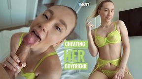 Pretty 18-year-old cheats on boyfriend with roommate