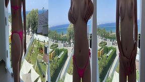 de l’exhibera au balcon