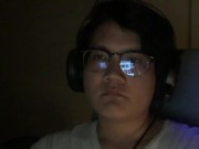 i'm alone in my room on Christmas