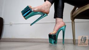 (605) Shoe Collection: Blue Platform Mules - Dame Olga (1080p)