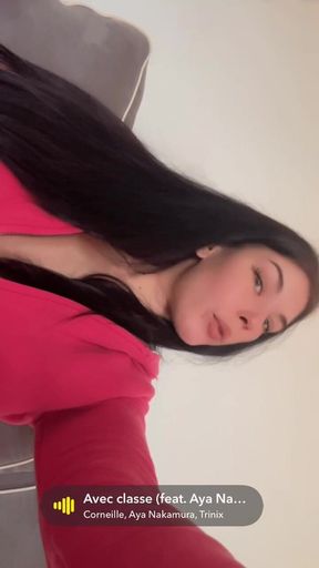 Subscribe to My Fan Club to See the Nudes