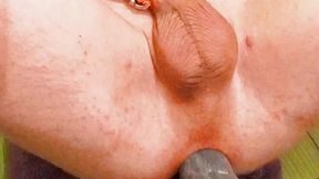 i got a healthy dildo in my broken prolapse and i cum without using my hands