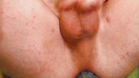 i got a healthy dildo in my broken prolapse and i cum without using my hands