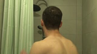 Alice Wants To Remember Her 20 Years (Olga Shkabarnya)