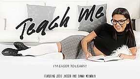 Josie Jagger & Danny Mountain in Teach Me Video