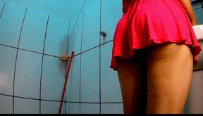 Naughty sister-in-law walked into the bathroom with this short skirt and got fucked