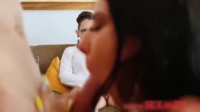 Terapia De Madre Termina En Sexo Duro