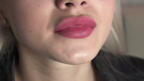 Mouth Fetish - She Smacks Her Lips And Show Tongue - Part 01 - UHD 3840x2160 - 4K