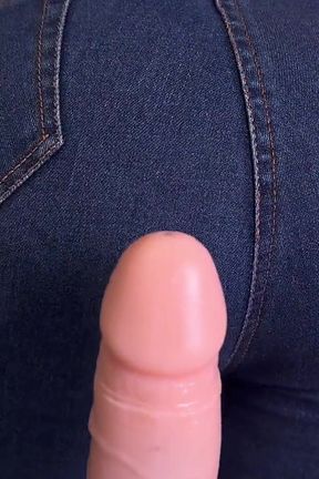 Sensual Dance for Cock