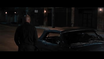 Enfiei o dedo na bunda de odartlifni