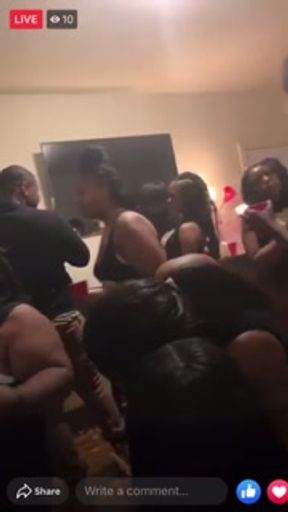 EBONY ASS EVERYWHERE!!!!!