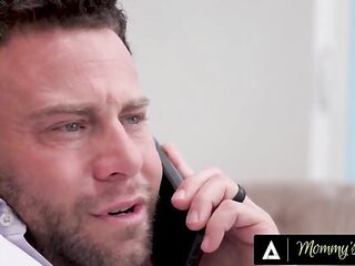 MAMMA'S HUNK - Nasty Gal Asks Her Stepson To Bang Her And This chab Cums In Her Snatch