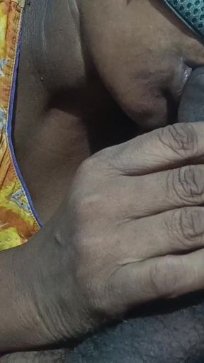 Indian hot girl doing bowlojob in mumbai hotel room with hor boyfriend   Clip 1