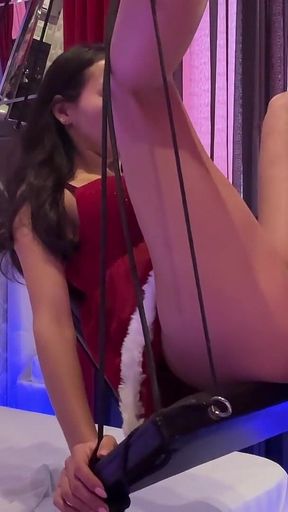 Private with a Stripper Turned Out to Be Much Hotter Than I Thought