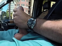 Sean Lawless jacks off in Traffic!