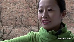 Ersties: S&uuml_&szlig_e Neuberlinerin macht es sich selber