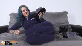 Welcoming New Roommate with Masturbating and Foot Teasing