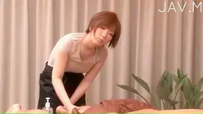 Short haired and straight japanese masseur is sucking huge snake