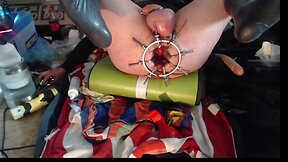 Wild Fisting and XXL Speculum Insertion Lead to an Explosive Male Anal Gape