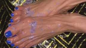 Melove sexy Blue nail polish getting waxed on her small feet