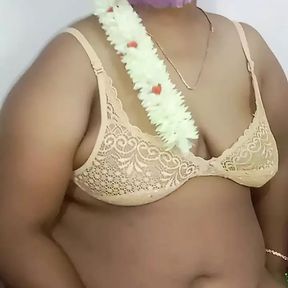 Tamil cheating beautiful hot housewife nice fucking