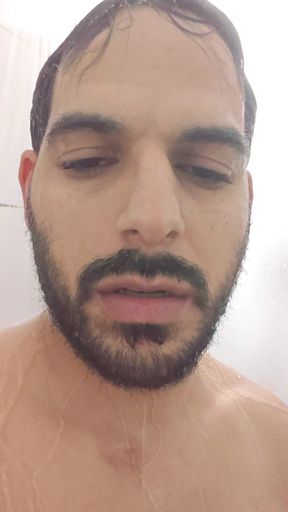 The best face fuck is when I put my favorite yellow t-shirt