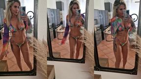 j ai recu pleins de nouveaux maillots de bain t en penses quoi ?