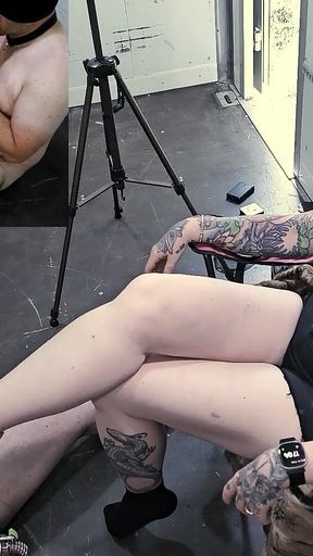 My Borrowed Slave Gets to Massage My Feet