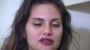 Nikki's mouth farts