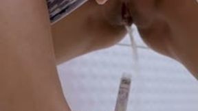 Asian teen masturbate and pee in test tube