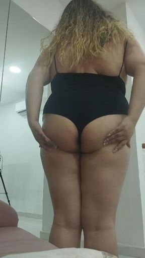 🔥 I start playing with my ass 🍑