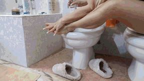 A Day Off in Her Slippers WMV