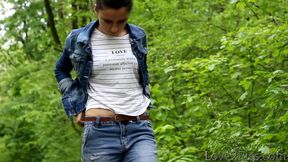 Wiping with a leaf