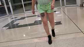 Naughty&#x1F608; Kiwi girl seduces in the mall and crowded street
