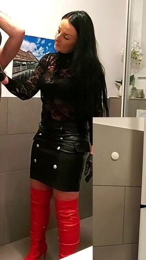 Come on squirting for me, loser   Clip 1