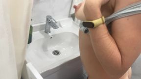 gym girl was fucking in her bathroom after sport. her friend coming in her house after she came back from training