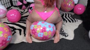 Scarlett Venom: Pink Beach Ball Popping - MP4 4k