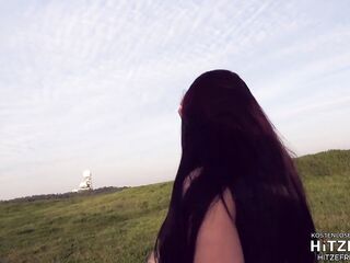 XXL Outdoor Sex: Hot Date with Brunette Hottie