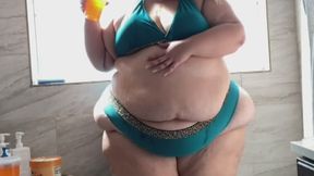 Sloppy SSBBW Feedee Bloat and Shower Clean Up