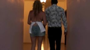 mi marido el cornudo le decia al desconocido follatela bien