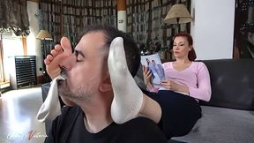 Goddess victoria dirty sock washing by slave