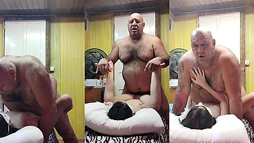 NOVINHA SAFADINHA SEMPRE TRANSA COM SEU CHEFINHO---ELA GOSTA DE LEITE QUENTINHO NO RABO