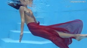 Tiny skinny pornstar Hermione Ganger in the pool