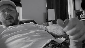 Picoo Presents Classic Ginger Bear - My Movie 10