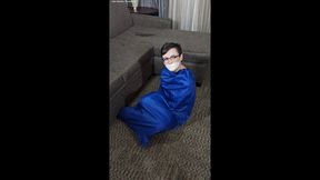 Jade Valentine: Laundry Day (Slideshow)