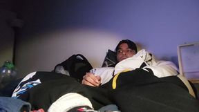 Suddenly really hurry jerking in bed